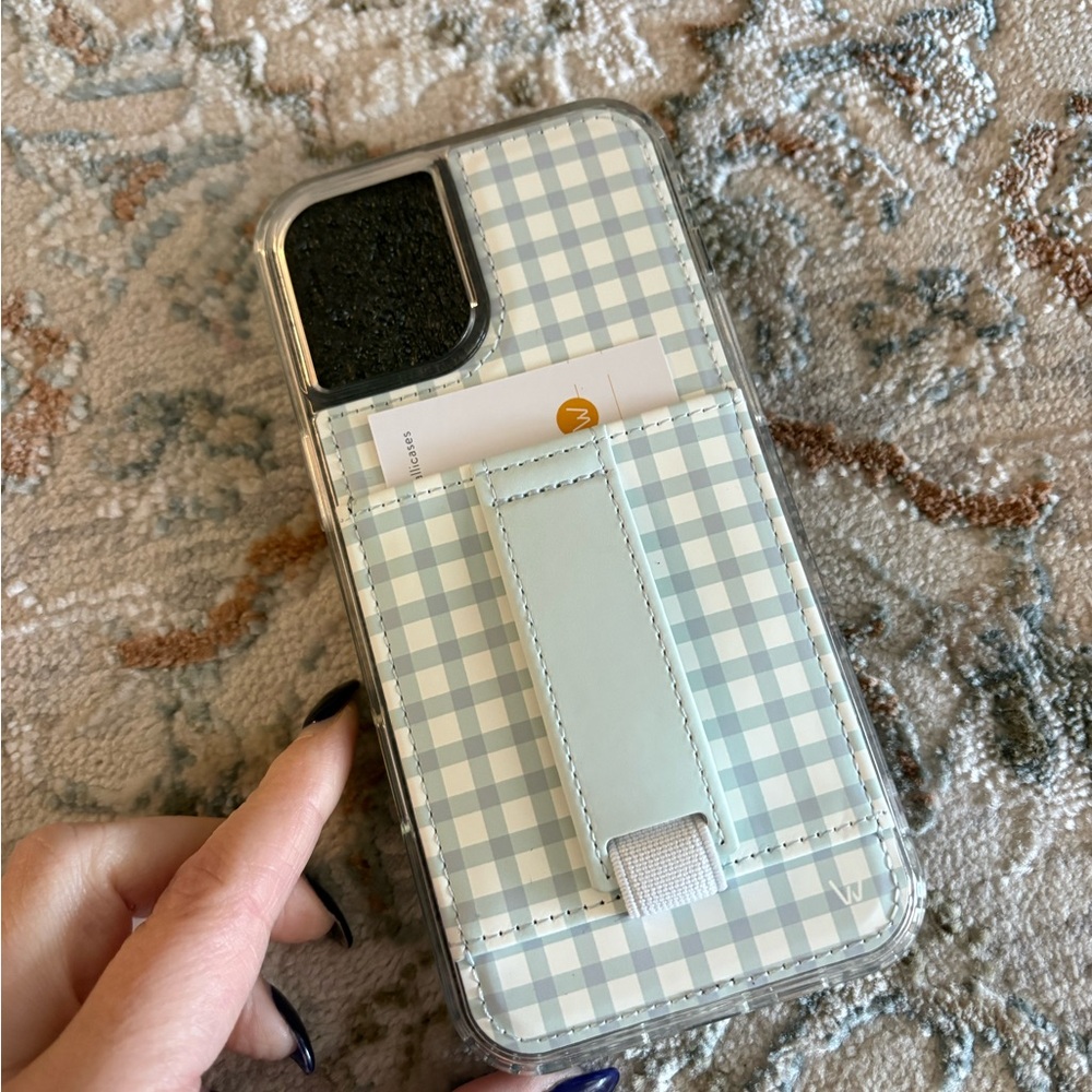 Walli IPhone 16 plus case! - Picture 3 of 7